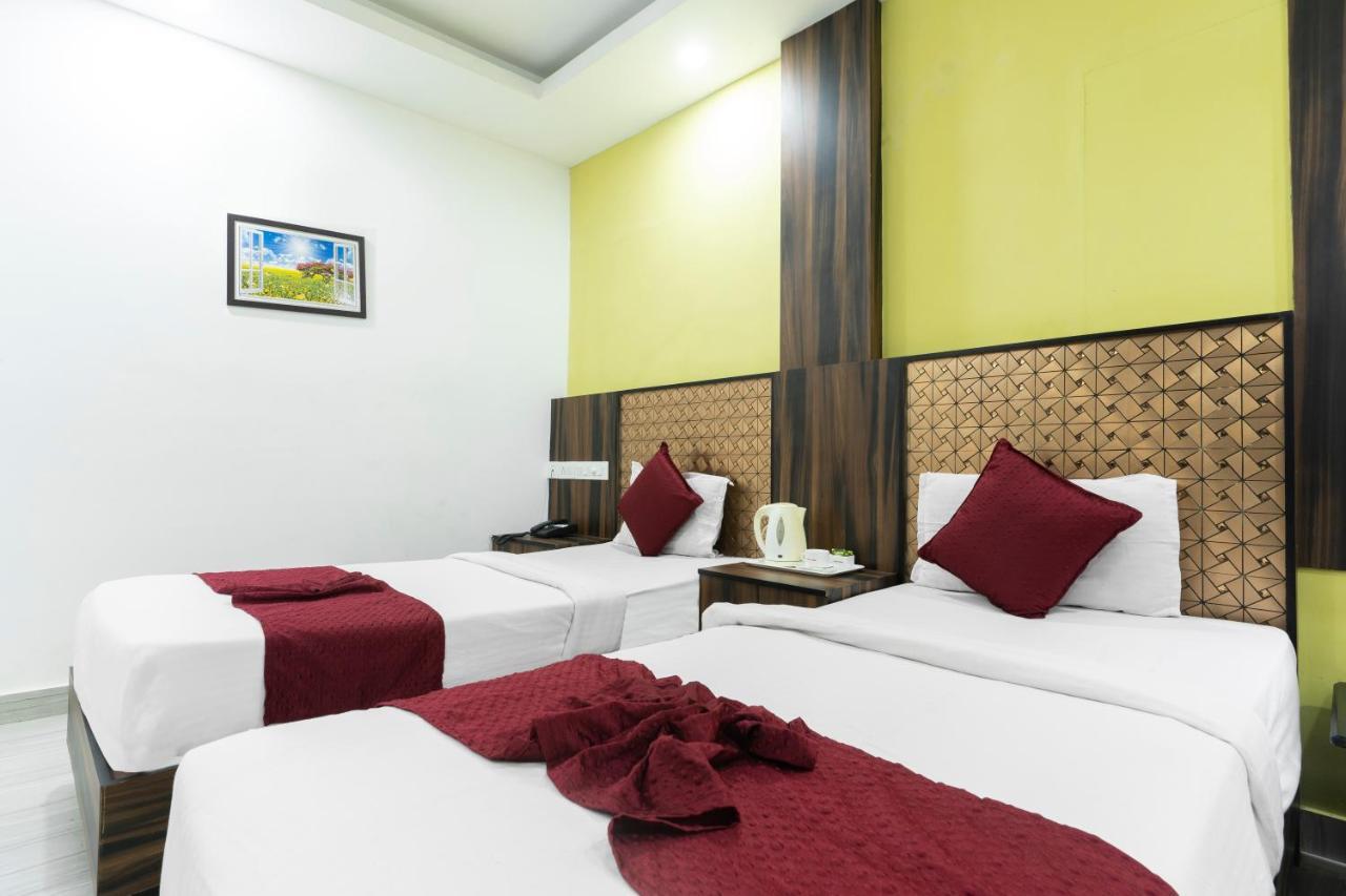 Hotel Kochi Crown Buitenkant foto