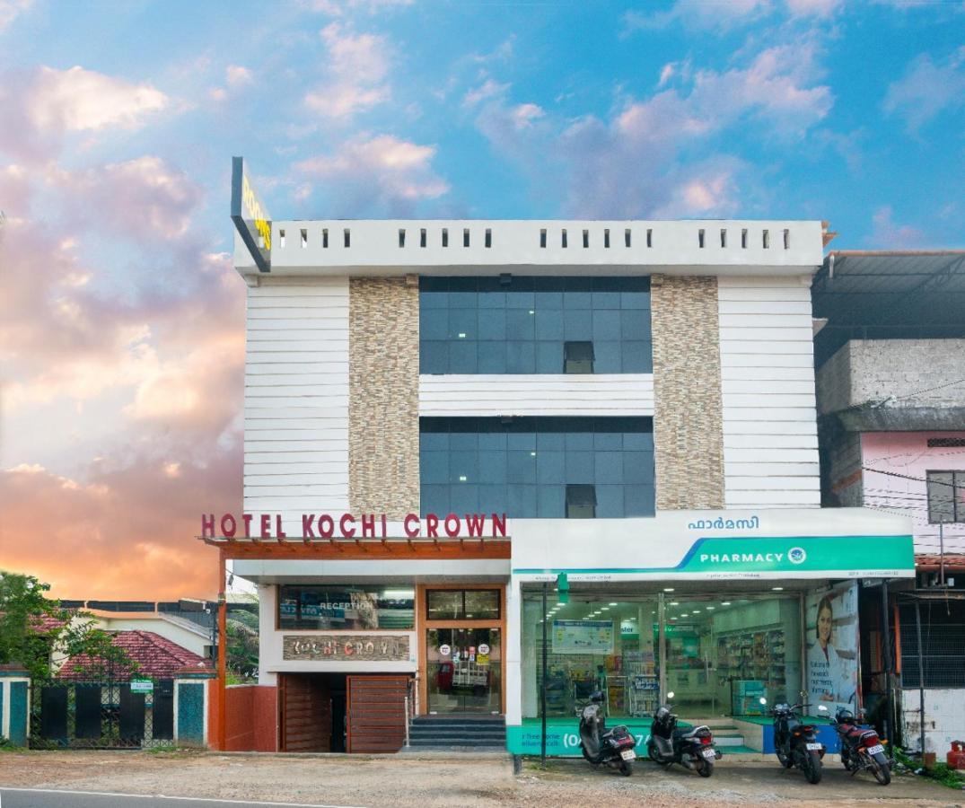 Hotel Kochi Crown Buitenkant foto
