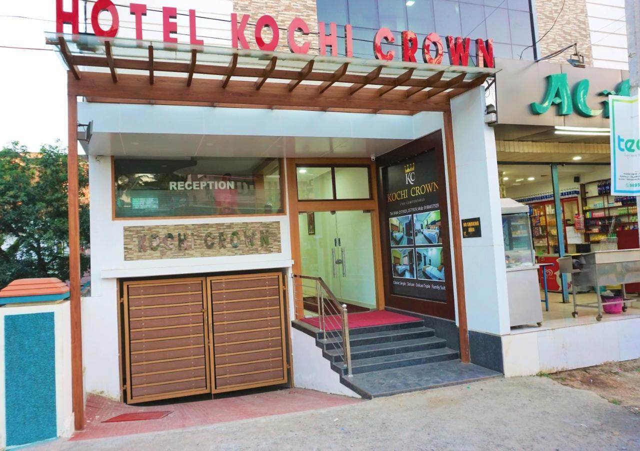 Hotel Kochi Crown Buitenkant foto